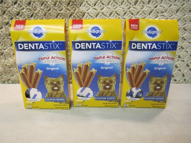 lot 70 image: Lot of 3 Boxes Pedigree DentaStix D...