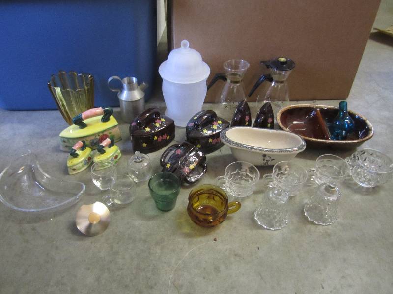 lot 129 image: Lot of Misc See photos.  A-3...