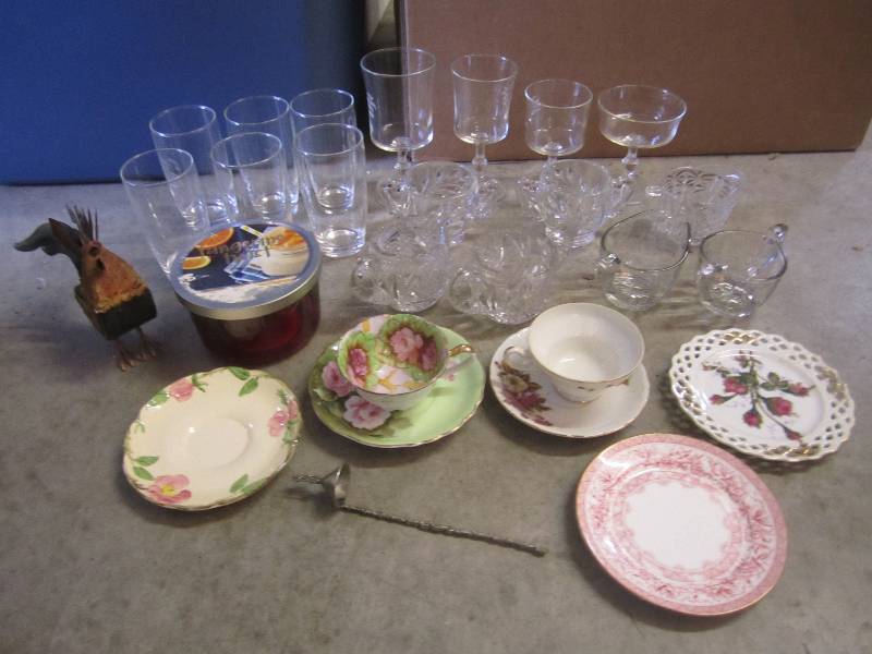 lot 130 image: Misc Glass See photos.  A-1...