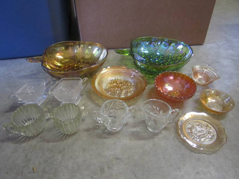 lot 142 image: Misc Vintage Glass See Photos  CSB...