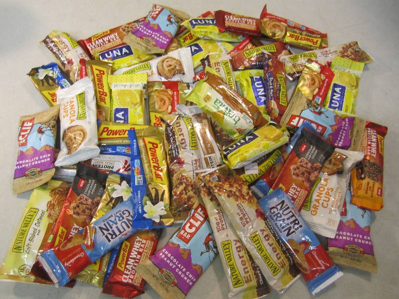 lot 221 image: Lot of Misc GranolaEnergy Bar Snac...