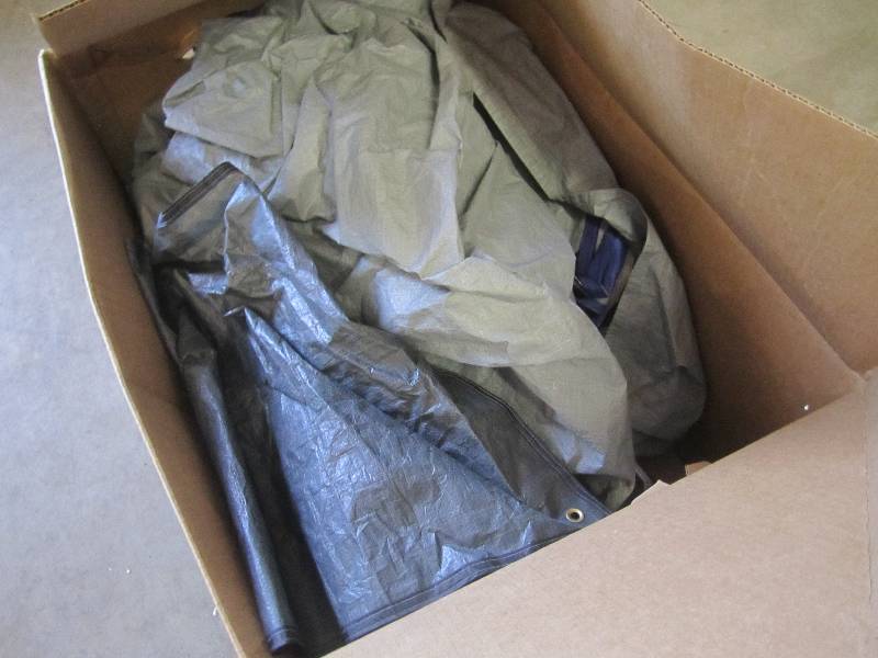 lot 229 image: 6 Person Tent Has all the parts.  E...