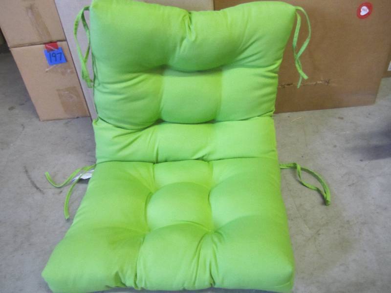 lot 230 image: Green Chair Cushion  RMC...