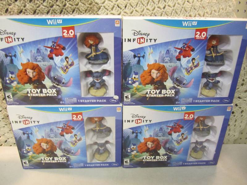 lot 249 image: 4 Disney Infinity 2.0 Toy Box Start...