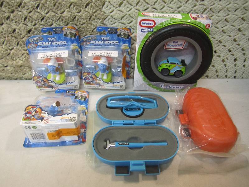 lot 277 image: Misc Smurfs Crayola and Little Tike...