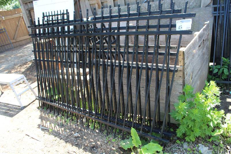 lot 45 image: Lot of (4) Maristar Steel Fence Panels