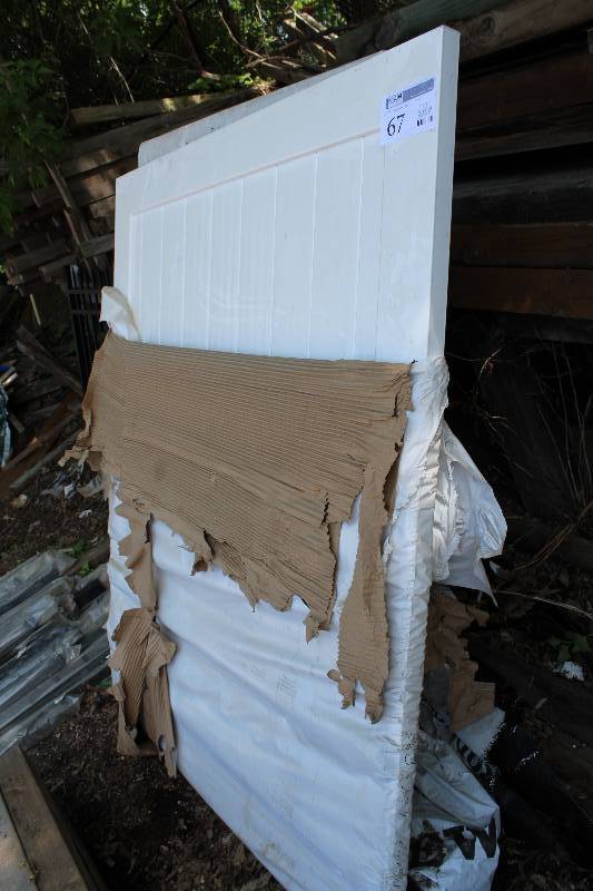 lot 67 image: Everguard PVC Gate