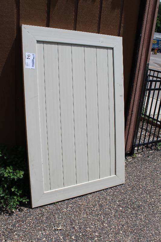 lot 94 image: PVC Gate