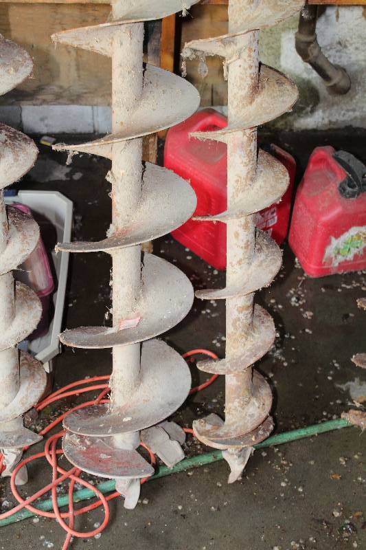 lot 82 image: Lot of (2) Fence Post Auger Bits
