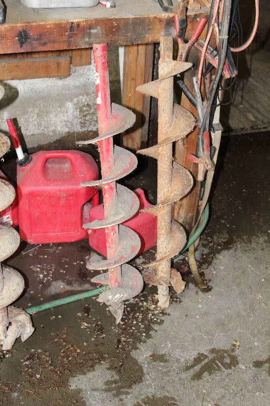 lot 84 image: Lot of (2) Fence Post Auger Bits