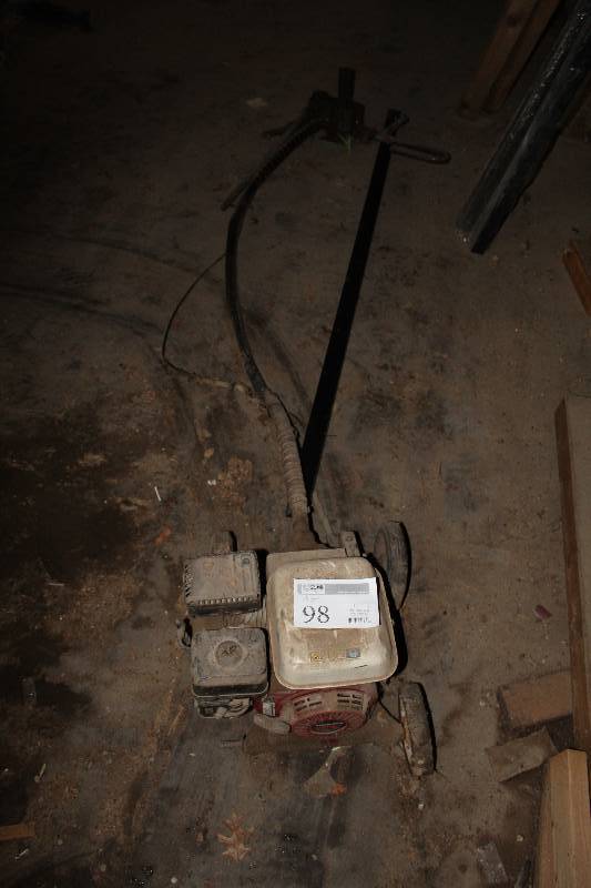 lot 98 image: Honda GX160 Auger