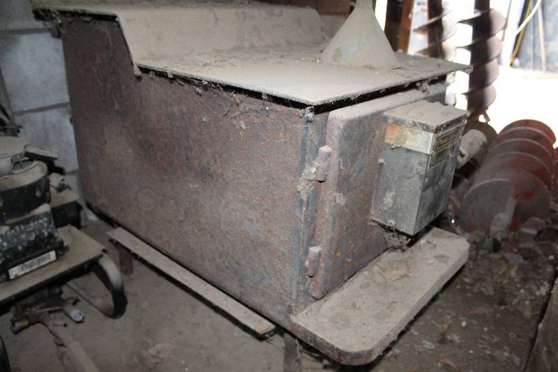lot 86 image: Stove Works Thermo-Control Wood Burning Stove