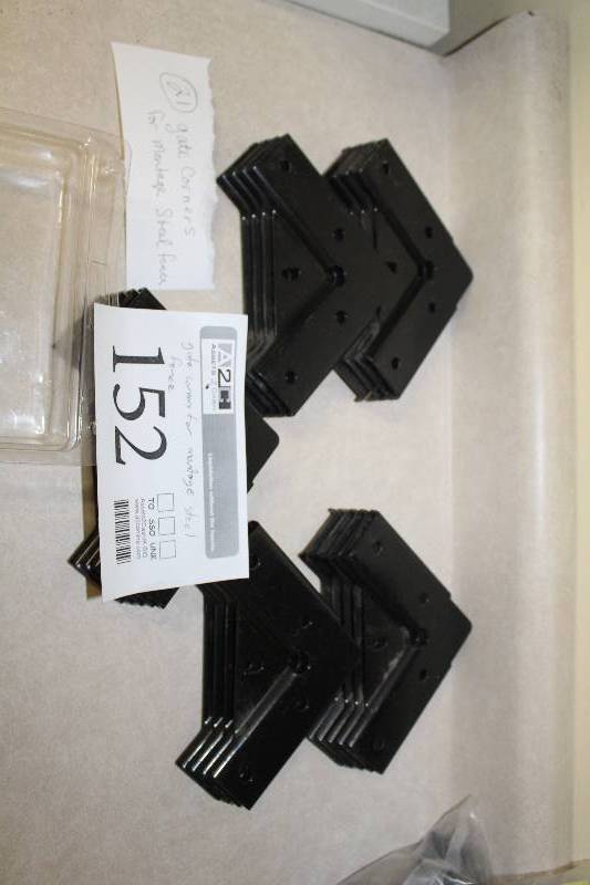 lot 152 image: Lot of (21) Montage Steel Fence Gate Corners