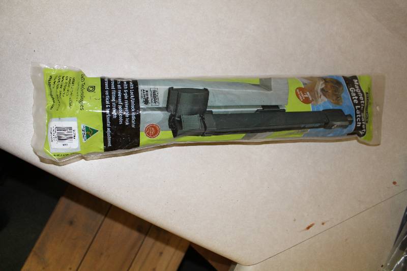 lot 155 image: MagnaLatch Magnetic Gate Safety Lock