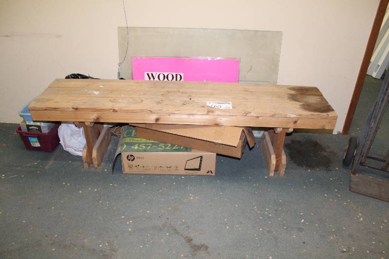 lot 165 image: Wood Bench