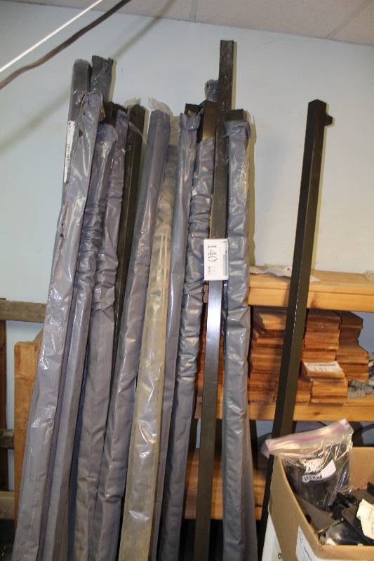 lot 140 image: Ameristar Echelon Residential Aluminum 3-Rail Corner Posts