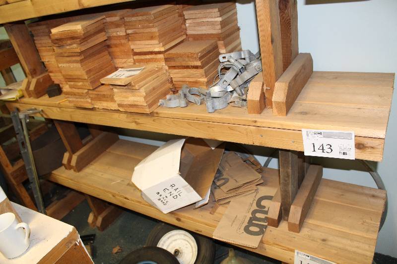 lot 143 image: Wood Bench
