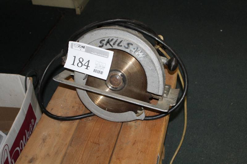 lot 184 image: Skilsaw 10.25in. Heavy Duty Circular Saw