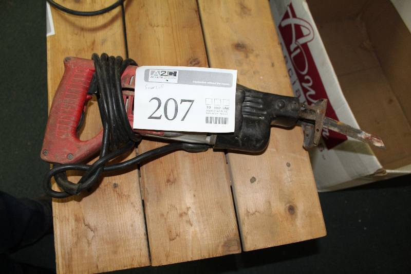 lot 207 image: Milwaukee Tools Sawzall