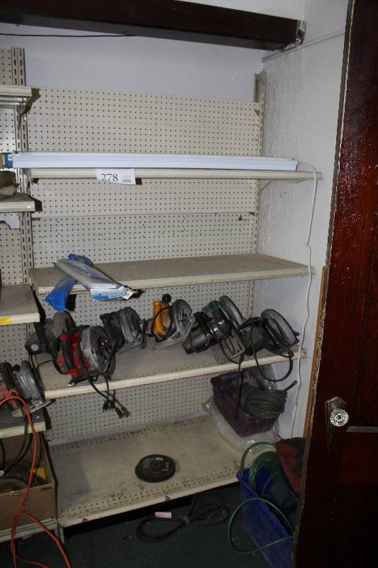 lot 278 image: 4-Shelf Shelving System