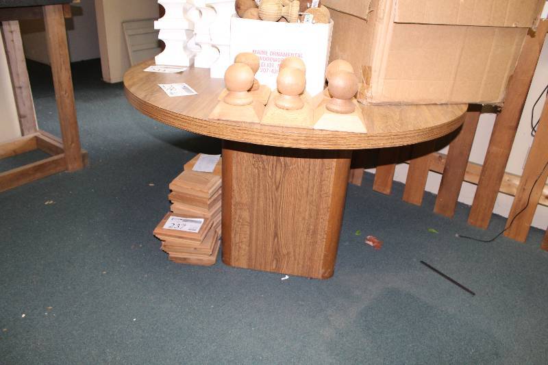 lot 238 image: 48in. Round Wood Table