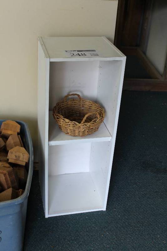 lot 248 image: 2-cubby Shelf