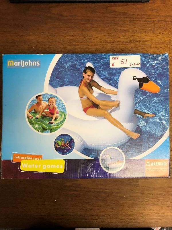lot 51 image: Giant Inflatable Swan