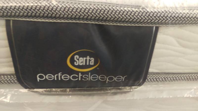 lot 14 image: NEW- QUEEN - SERTA PERFECT SLEEPER BLANCHETTE- QUEEN SIZE MATTRESS