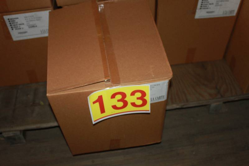 250 Vintner Handled Gift Bags 8 x 4-34 x 13-12