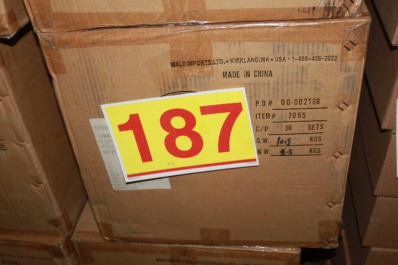 144 Sets Red Nestling Heart Boxes