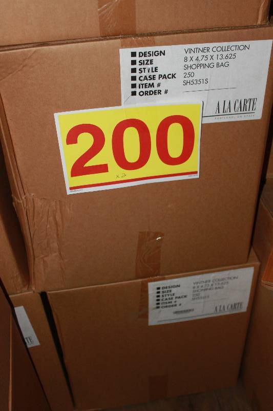 500 Vintner Handled Gift Bags 8 x 4-34 x 13-12