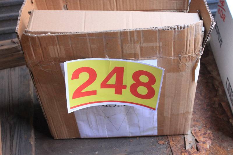 200 Packs 3 Hook Bra Extenders in Retail Packaging