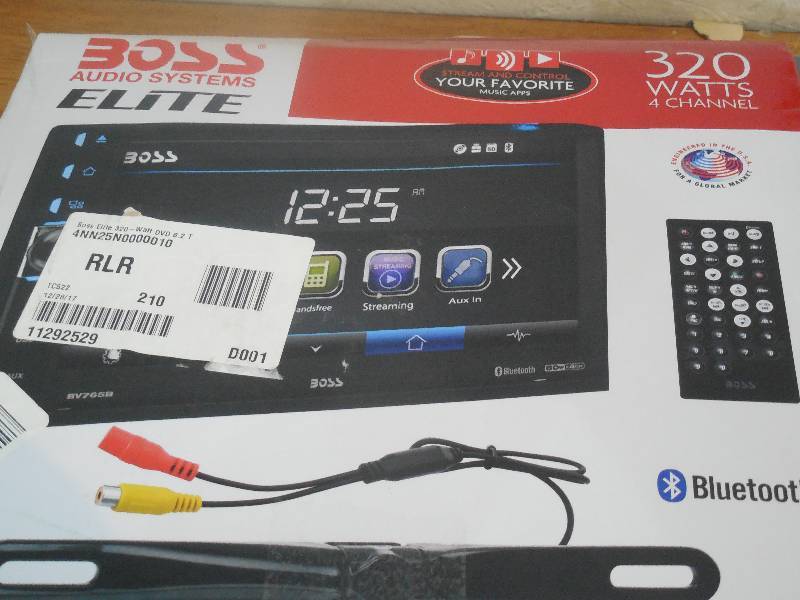 lot 86 image: Boss 320-Watt DVD 6.2 Touch Screen Multimedia Car Stereo with Bluetooth and Rear View Camera - BV765BLC