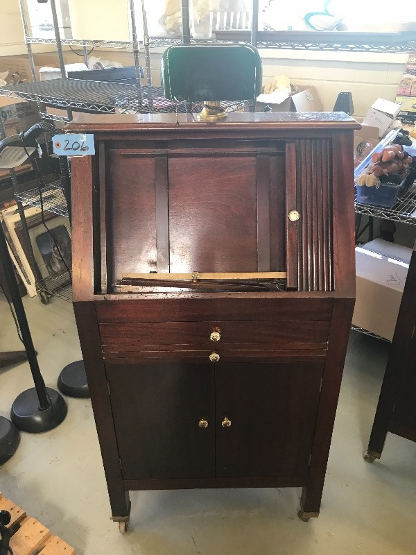 lot 206 image: OPTOMETRY ROLL FRONT TRIAL LENS CABINET