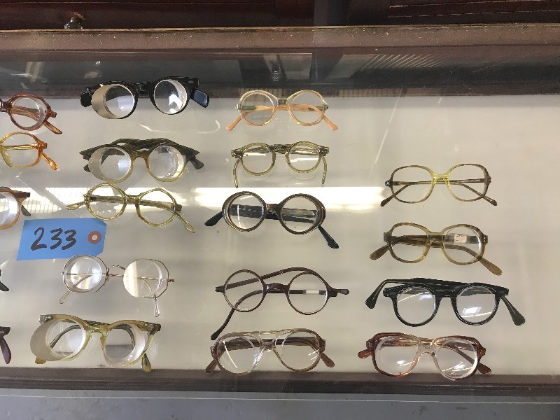 lot 233 image: LOT OF VARIOUS SAMPLE FRAMES
