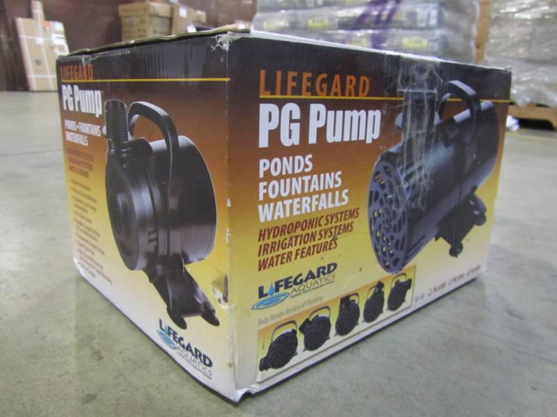 lot 82 image: LIFEGARD 6600-GPH POND PUMP