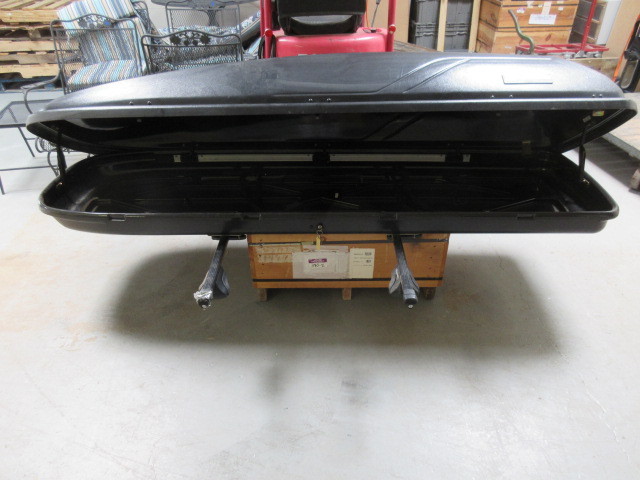 GM ACCESSORIES CAR TOPPER