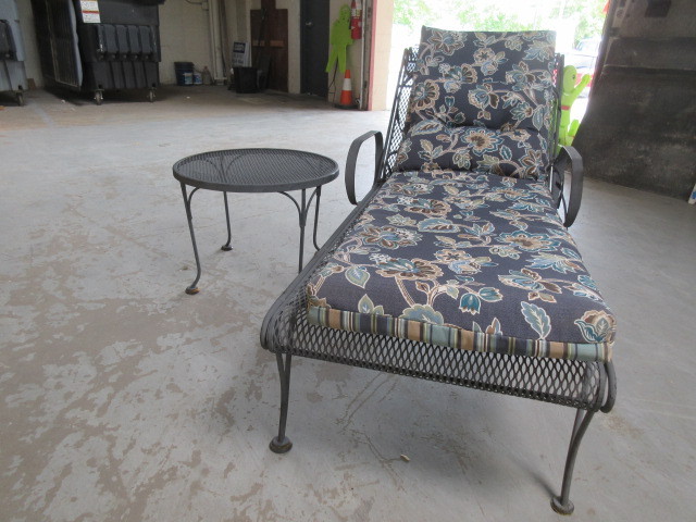 WROUGHT IRON PATIO LOUNGE CHAIR AND TABLE