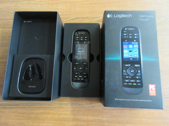 NEW LOGITECH HARMONY TOUCH UNIVERSAL REMOTE