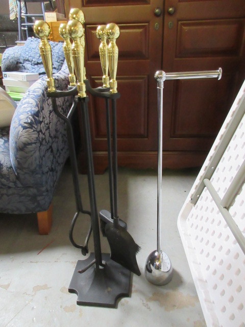 FIRE PLACE TOOL SET AND TOILET PAPER STAND