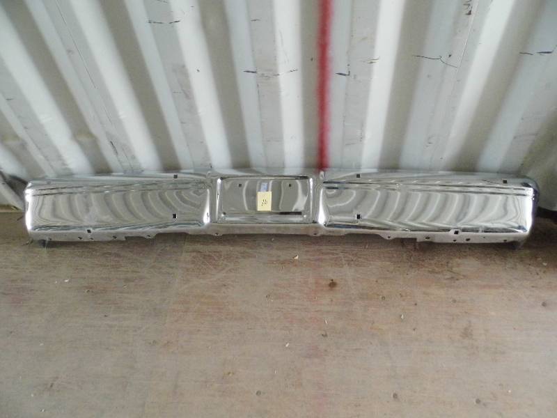 lot 16 image: Chevy Bumper
