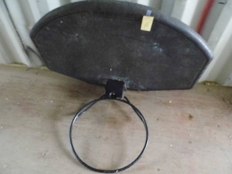 lot 18 image: Backboard & Hoop