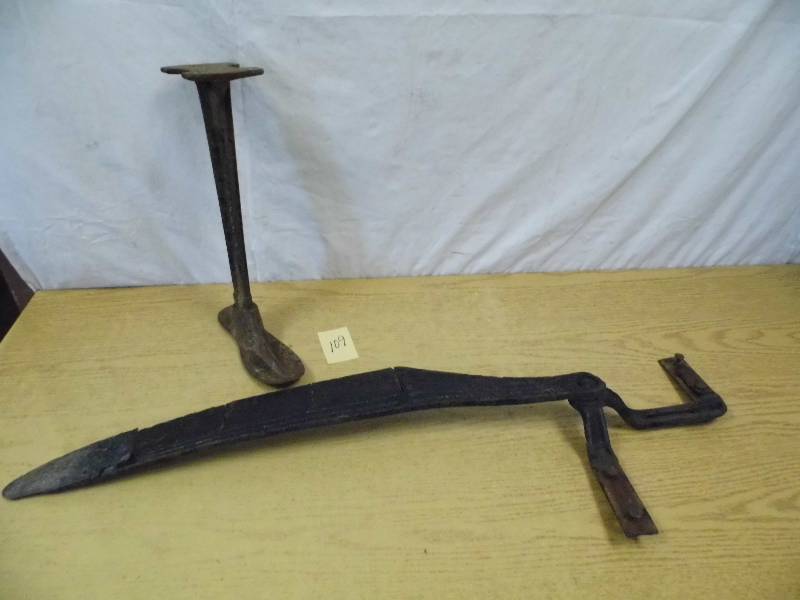 Sickle (needs handle) Shoe Mold