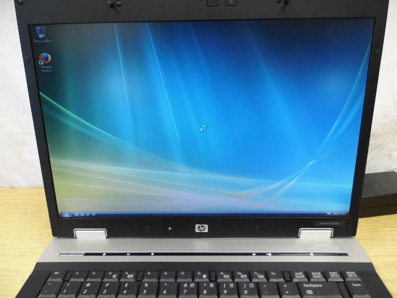 lot 41 image: HP Laptop Computer