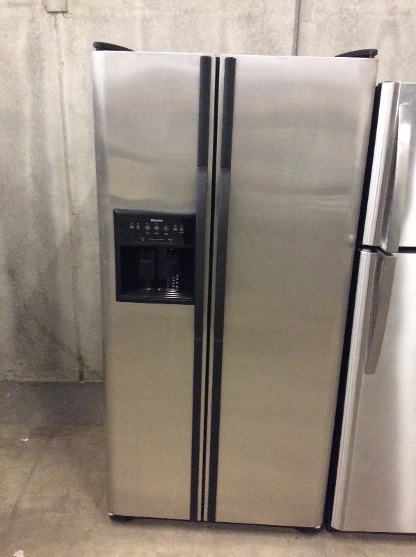 lot 22 image: Kenmore Stainless Steel Fridge Side By Side