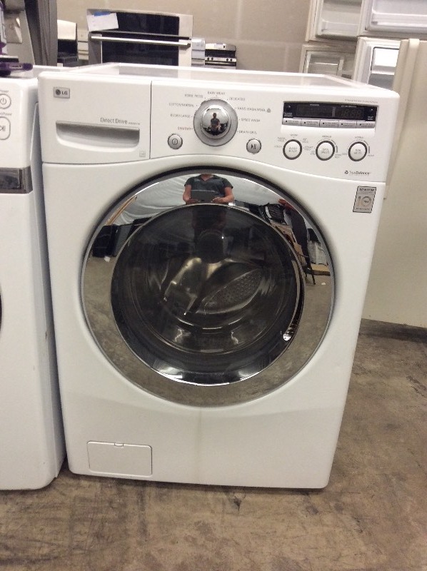 lot 29 image: LG Front Load White Washer