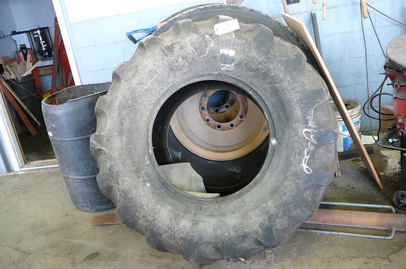 Good Year Tire 21L-24  IT5258