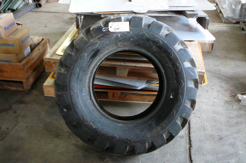 NEW Good Year 12.580-18 Sure Grip Lug  Tire
