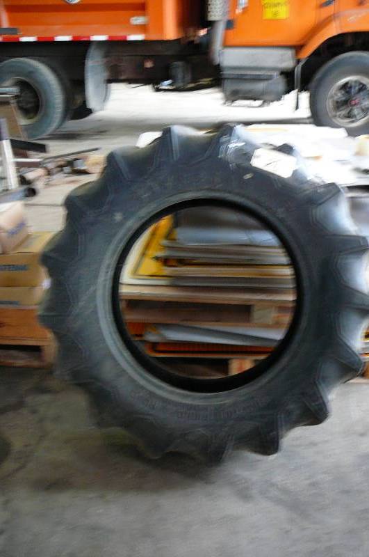Fire Stone Tractor Tire 12.4-24 traction Field& Road