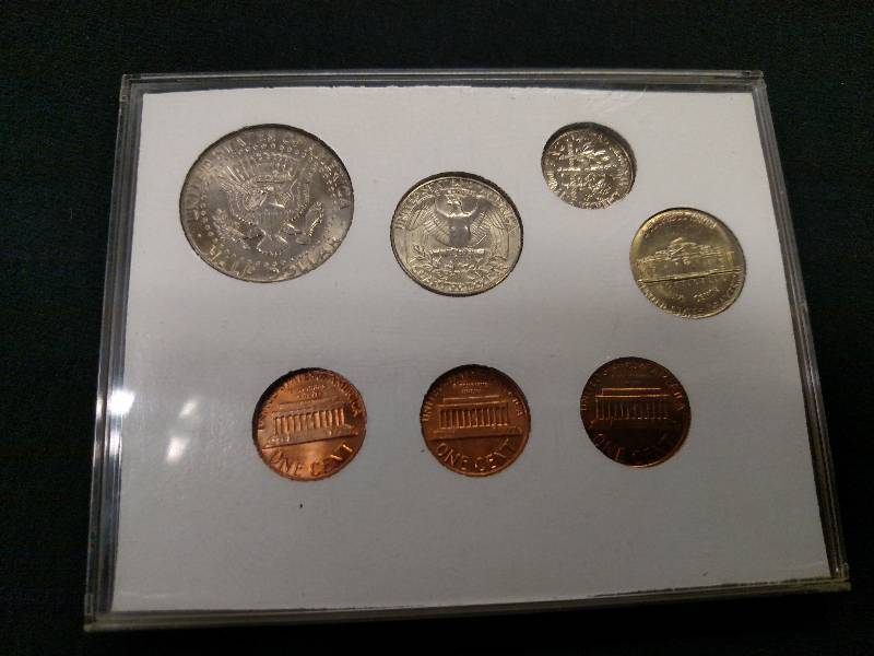 1982 U.S. BU Mint Coin Set...